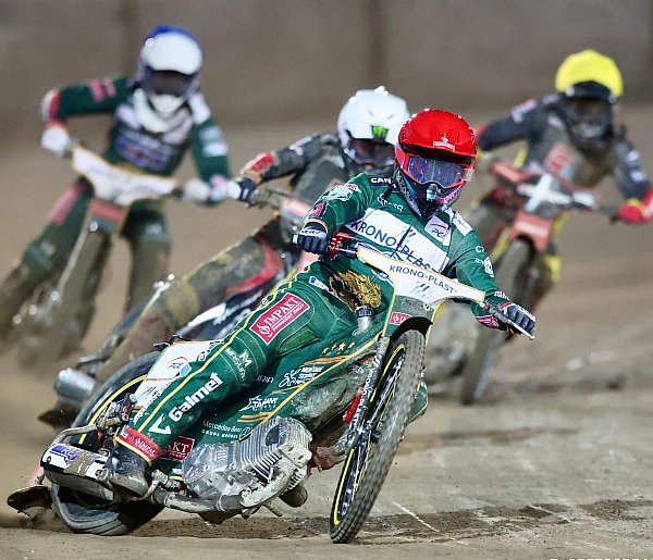 Stal z niepokojem, Włókniarz z problemem-38736