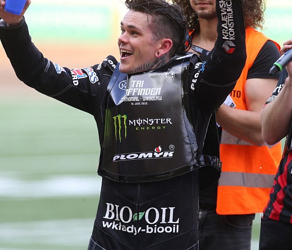 To już pewne: Tai Woffinden wycofuje się