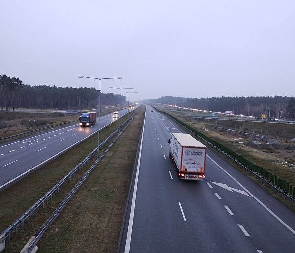 Nowy obowiązek dla kierowców. Ten element trzeba będzie mieć w aucie