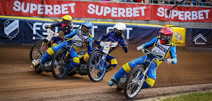 Stal skruszona na Motoarenie