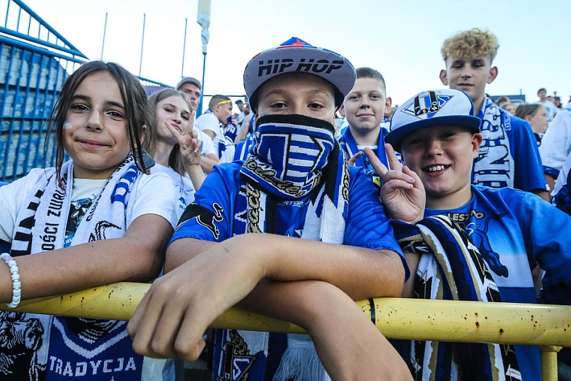 Leszczyńskie Byki z przytupem wjechały do finału