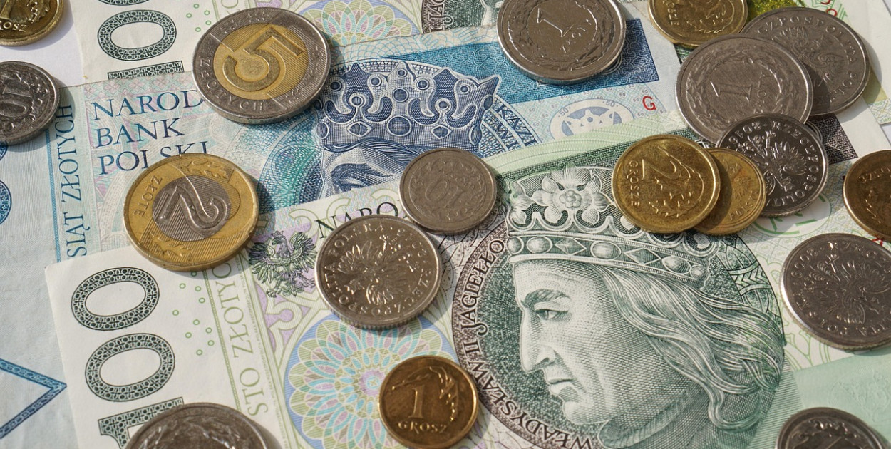 Szkodził interesom klientów? Duży bank z karą ponad 20 mln zł